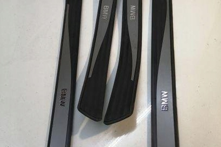 фото №7, Задняя левая планка декоративная порога bmw 5 touring e61 7034305 2.99l дизель