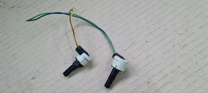 фото №1, Sq5 q5 80a штекер роз'єм амортизатора 4m0973702at a4 b9 s4 a5 8w