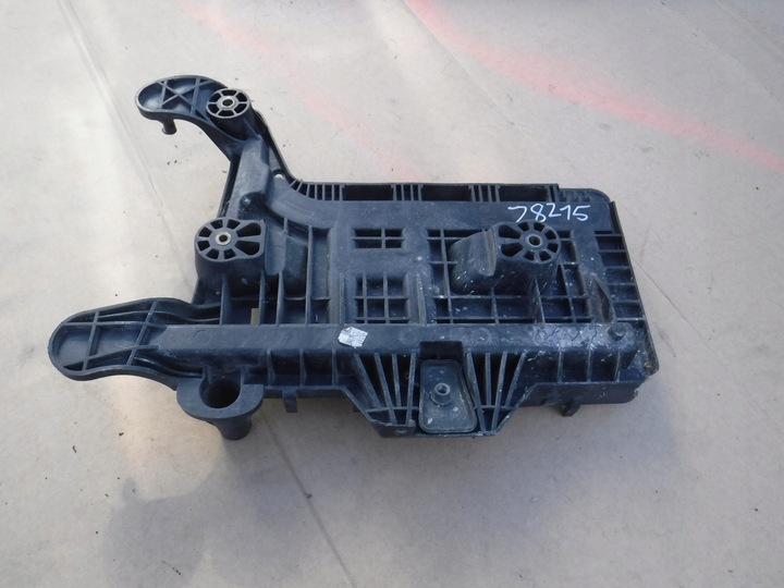 фото №1, Основа акумулятора vw audi skoda 1k0915333c