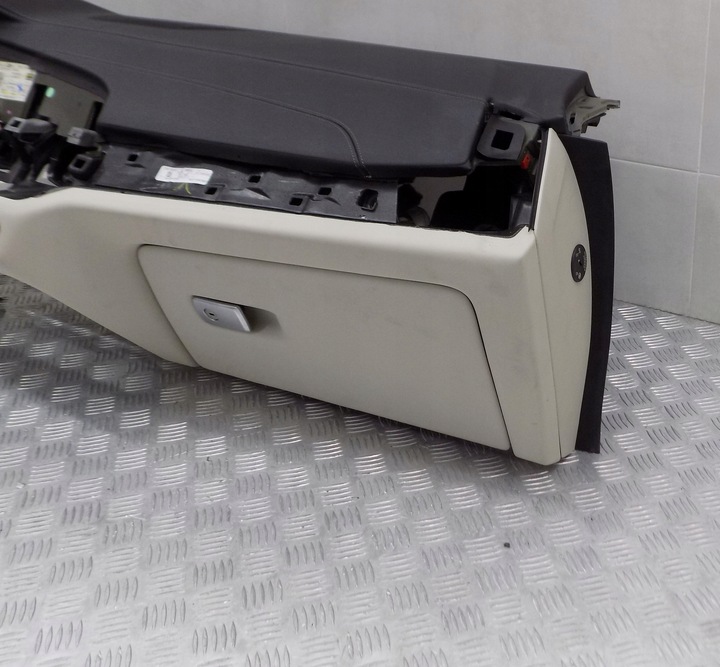 фото №7, Bmw g07 g05 g06 панель консоль оригінал шкіра