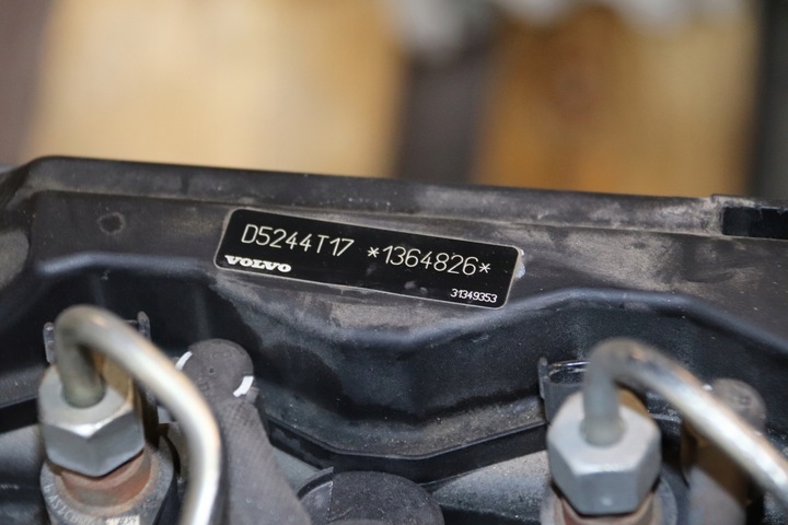 фото №9, Volvo v70 s80 xc70 v60 s60 xc60 2.4 d4 / d5 двигатель d5244t17