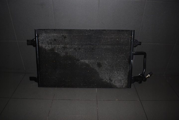 фото №6, Радиаторов кондиционера audi a8 d2 рестайлинг 4d0260401a