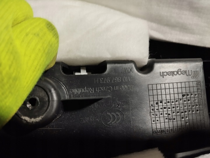 фото №9, Audi q7 4m обивка крышки багажника ролета 4m0867973h 4m0861325b