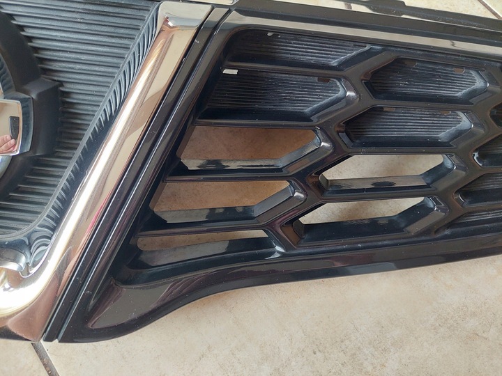 фото №5, Решётка радиатора - решётка - nissan qashqai j10 - рестайлинг - 10-13
