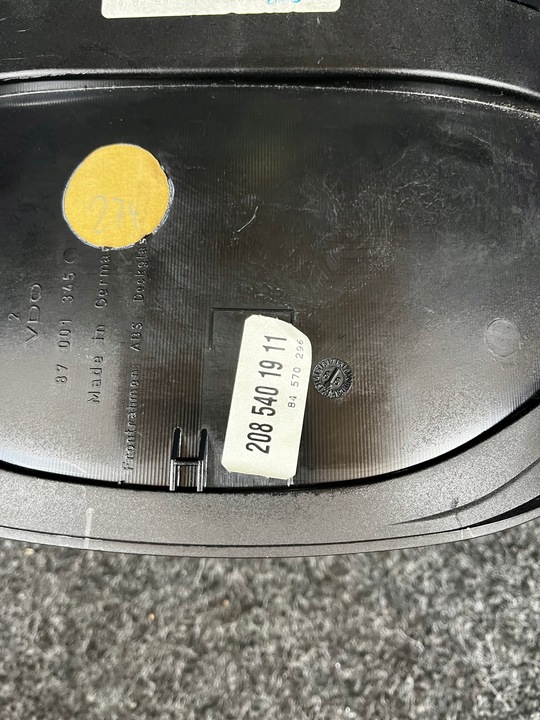 фото №8, Спидометр приборы mercedes w208 clk a2085401911