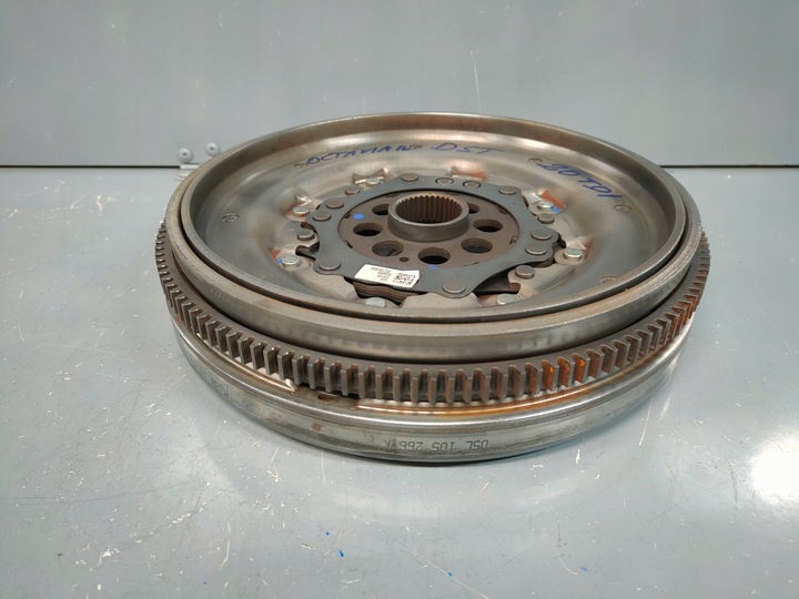 фото №4, Octavia 4 iv golf viii колесо двухмассовый сцепление dst 05l105266k 2.0-tdi