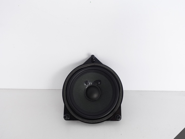 фото №1, Mercedes w222 w205 glc динамик дверь перед зад