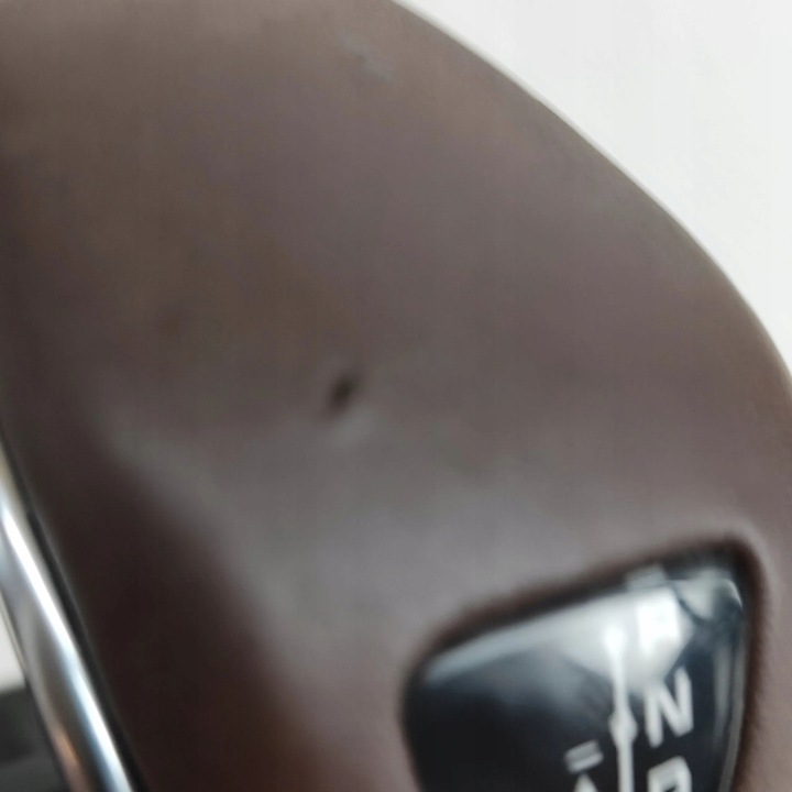 фото №9, Porsche panamera 971 2018 домкрат изменения коробки передач / верхний