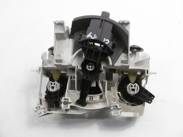 фото №11, Honda city iv 05-08 панель управление воздуховод