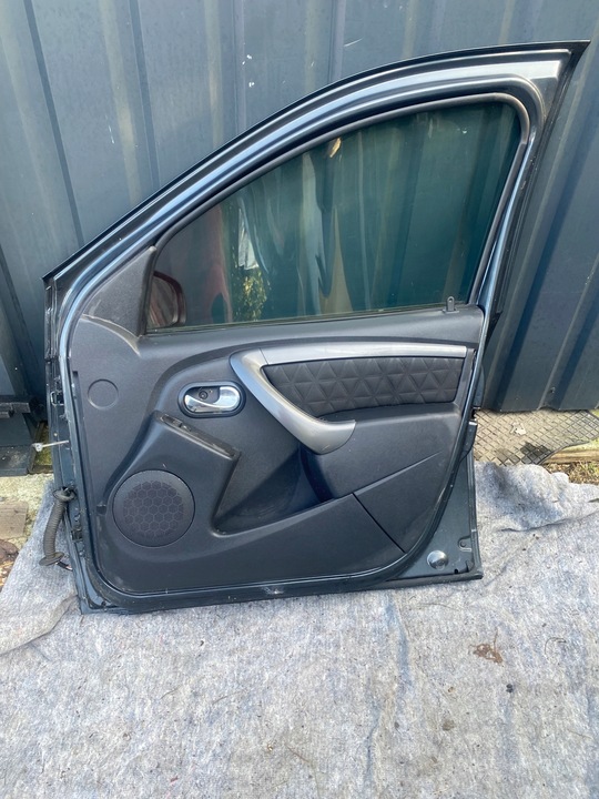 фото №5, Dacia duster двері правий перед планка