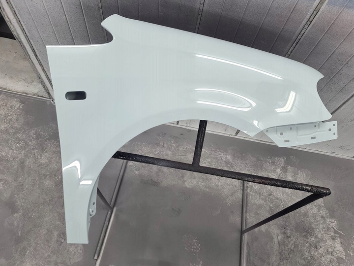 фото №1, Крыло vw caddy 3 iii 04-10 цвет ll7e оцинковка