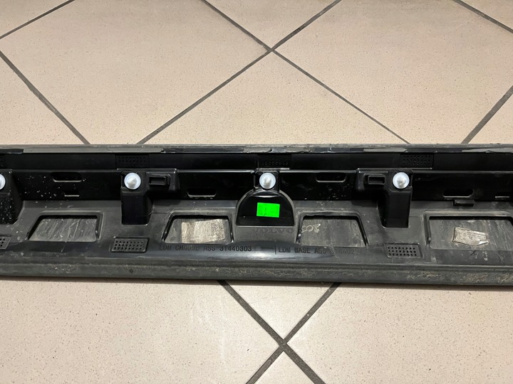 фото №9, Volvo xc60 ii 2 17- планка двері передня права