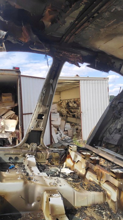 фото №4, Чверть праві лонжерон стійка поріг c5 aircross