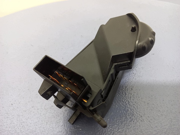 фото №5, Smart fortwo 98-02 переключатель рулевой/подрулевой света 0001185v006 993794001