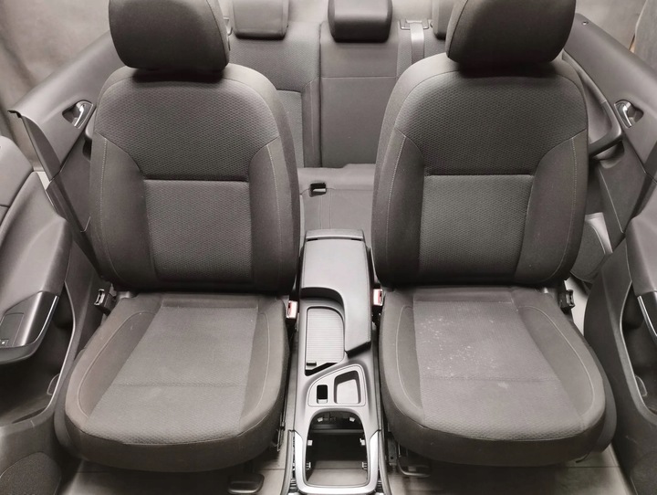 фото №10, Opel insignia a 2016 універсал сидіння обшивки сидіння