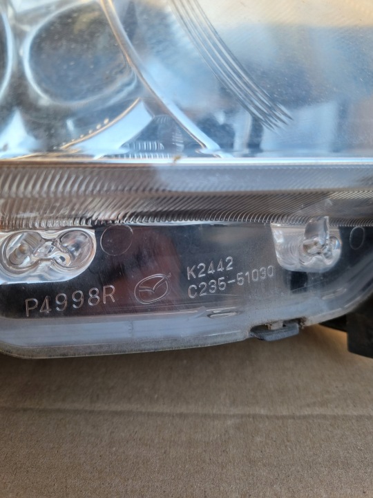 фото №10, Фара передня права mazda 5 ксенон eu p5117r 149002a011a w3t15671