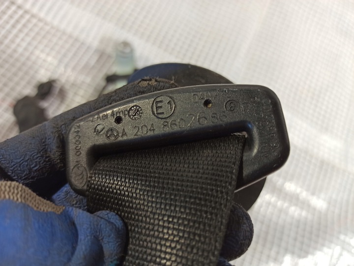 фото №8, Mercedes w204 c-klasa pas безопасности правые перед натяжитель a2048602686