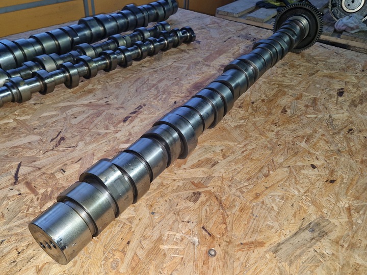 фото №3, Вал распределительный вал volvo fh 12 renault magnum dxi 12 3165224