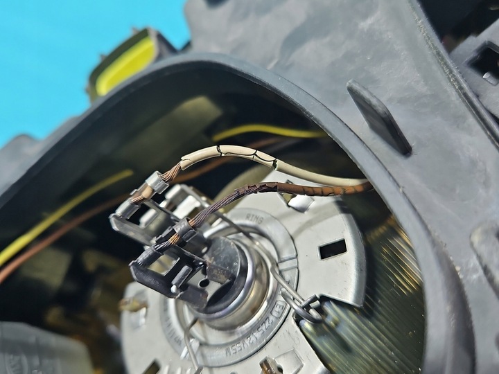 фото №10, Фара лівий лампа перед chrysler voyager iv рестайлінг 05-07 європа