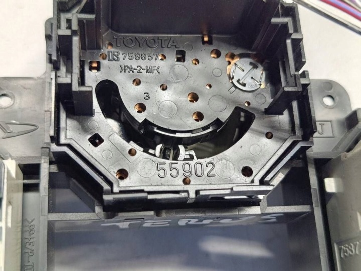 фото №5, Daihatsu terios ii 06-09 1.5 панель воздуховод кондиционера