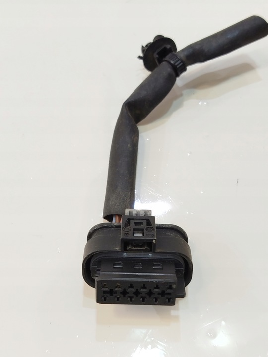 фото №1, Роз'єм штекер mercedes w205 a0315450226