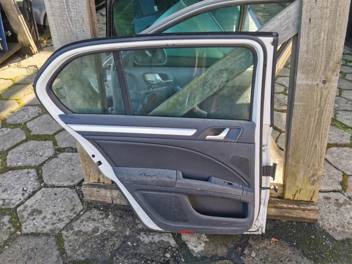 фото №6, Двери левые зад skoda superb ii sedan код 9p9p