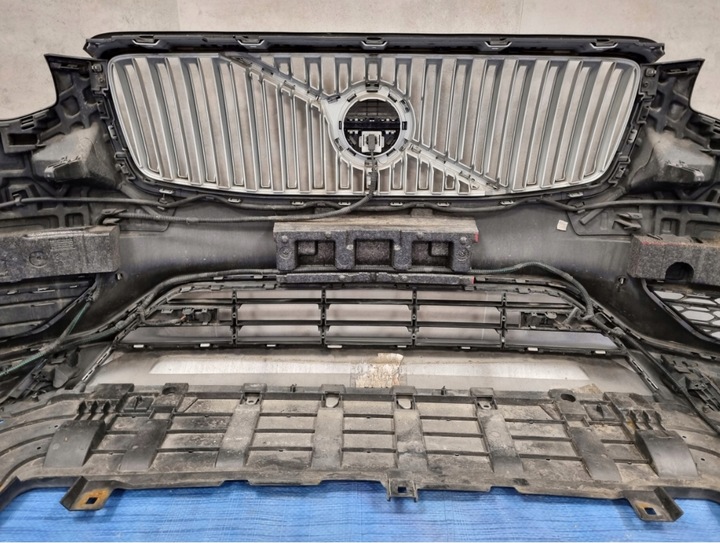 фото №9, Volvo xc90 бампер переднє комплектний камера 6xpdc