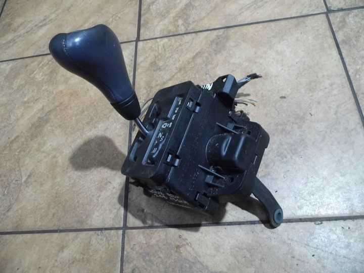 фото №1, Clk w208 2.0b 98' выборщик домкрат коробки передач a2022670137