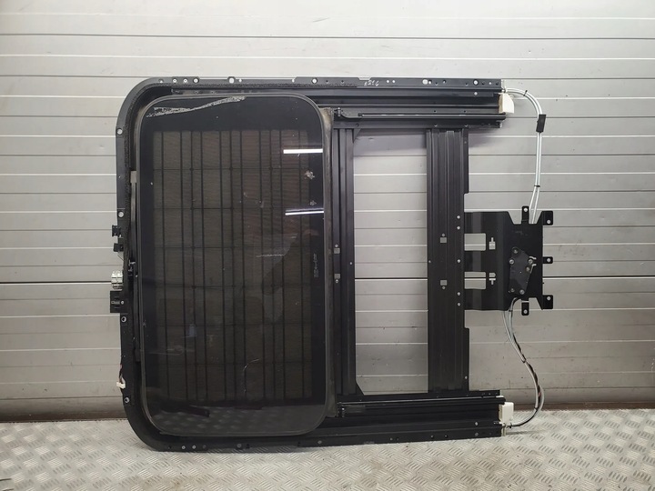 фото №1, Audi a8 s8 d4 4h 4h0877041b люки