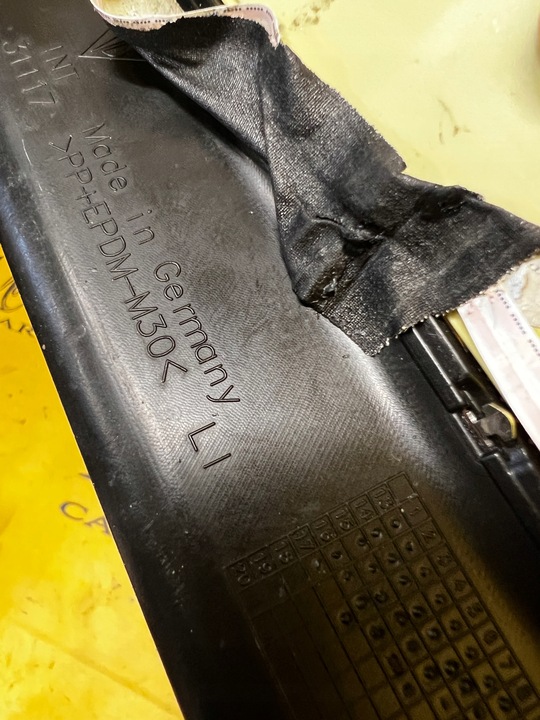 фото №10, Накладка планка пороговая porsche 911 991 carrera 4 gts карбон