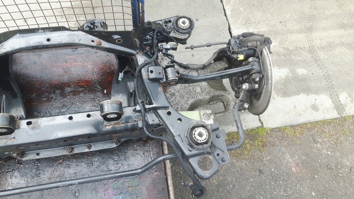 фото №3, Volvo xc90 ii підвішування візок зад awd