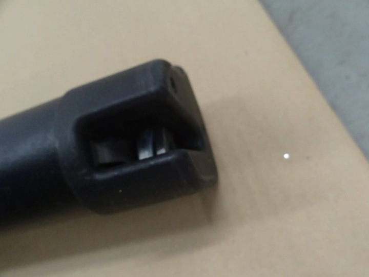 фото №6, Audi a4 b8 2009 универсал ролета багажника зад задняя 8k986355394h