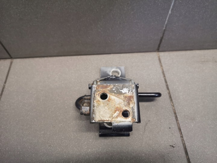 фото №3, Петля дверь левый перед нижний audi a8 d2 4d0831411b