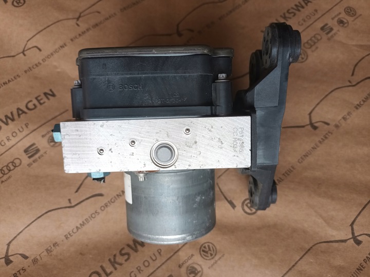 фото №6, Audi блок управління насос гальмівна abs a4 b9 8w0907379j 8w0614517m 72km нова