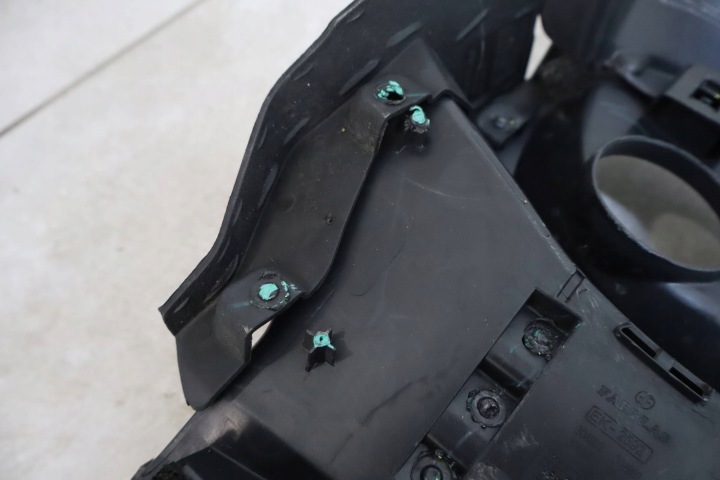 фото №8, Панель під лобовим склом пластиковий toyota corolla e21 55708-02770