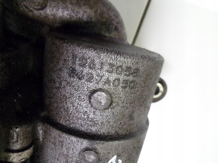 фото №3, Opel insignia 2.8t a28net основа фільтра радіатор масла 12613058