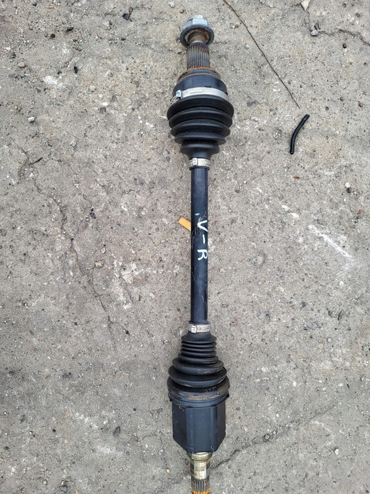 фото №1, Піввісь права maserati levante 3.0 d