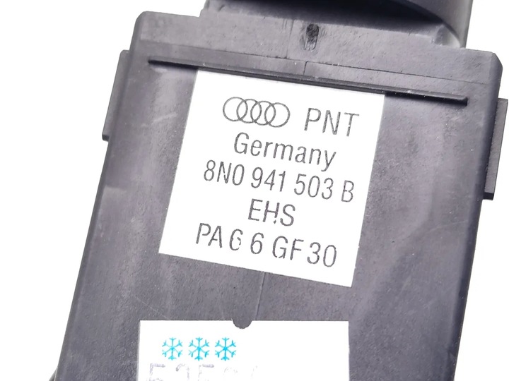 фото №7, Audi tt кнопка / перемикач обігріву скла передній / лобовий 2004