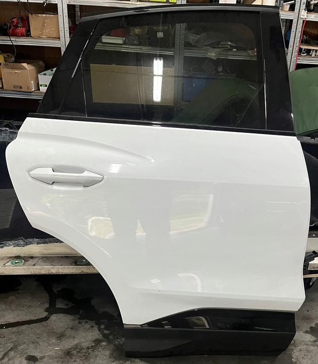 фото №1, Audi q4 e-tron sportback двері зад праві ls9r