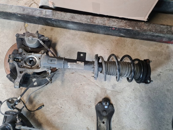 фото №5, Поворотна опора амортизатор mcpherson  правий перед kia sportage v tucson iv 1.6 t-gdi