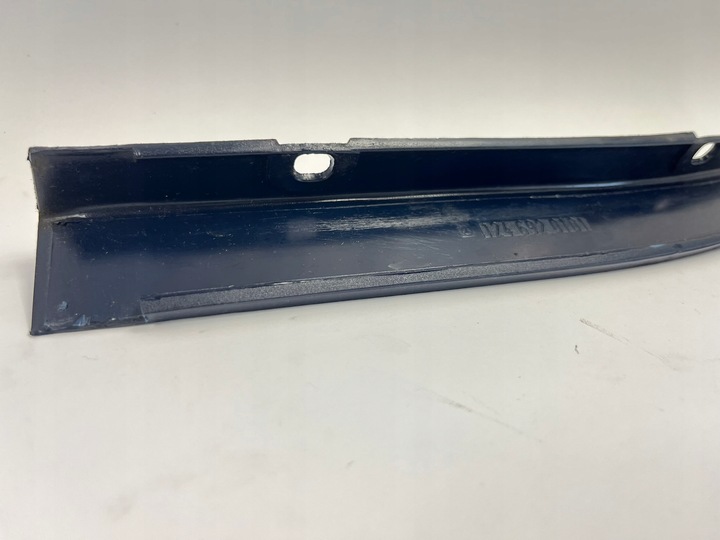 фото №11, Пластик защита стойка багажника правая mercedes w124 универсал тёмно-синий 1246920101