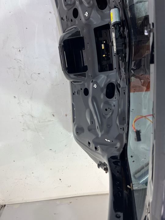 фото №10, Крышка багажника cayenne ii 7p5 10-14r turbo s gts спойлер lc9x w цвет !