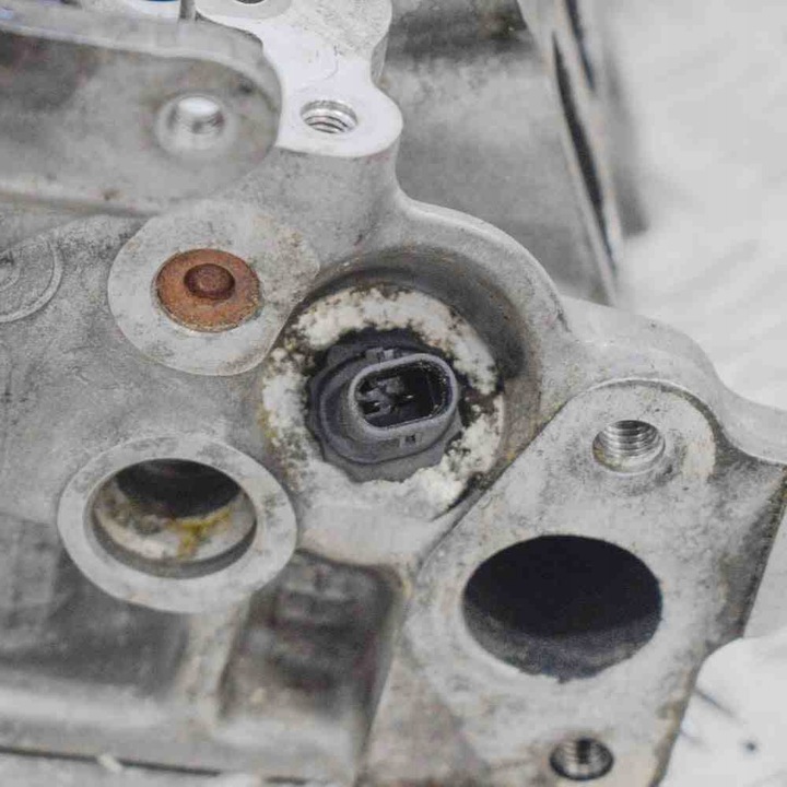 фото №6, Головка двигуна bmw 1 e87 7797678 2913704 2.0l 150kw 2008