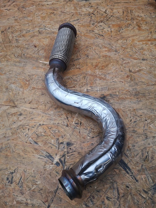 фото №1, Peugeot 208 ii труба глушник 9818372280