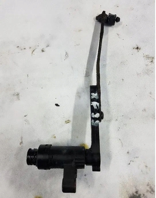 фото №1, Клапан выравнивания osi poziomka daf 95 xf