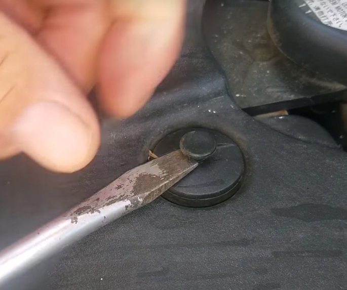 фото №10, Застібки кліпси кліпси автомобільні do оббивка 100 штук набір w pudełku