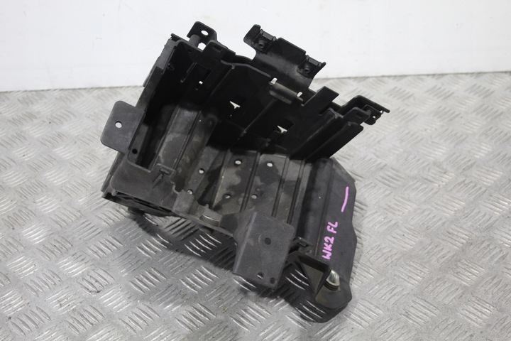 фото №1, Корпус коробка предохранителей grand cherokee wk2