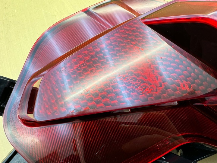 фото №11, Hyundai tucson iv 4 n-line 20r- лампа лівий зад задня ліва