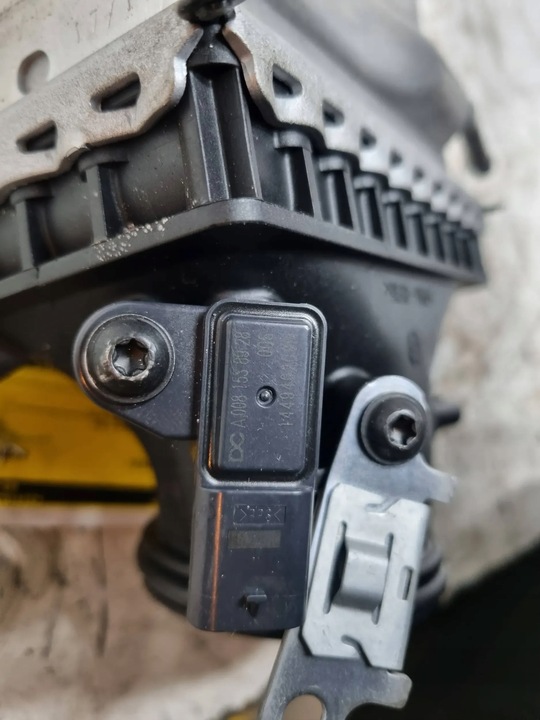 фото №5, Радиаторов интеркулер a2740900414 w176 w246 c117 w205 x156 w213 1.6 1.8 cgi