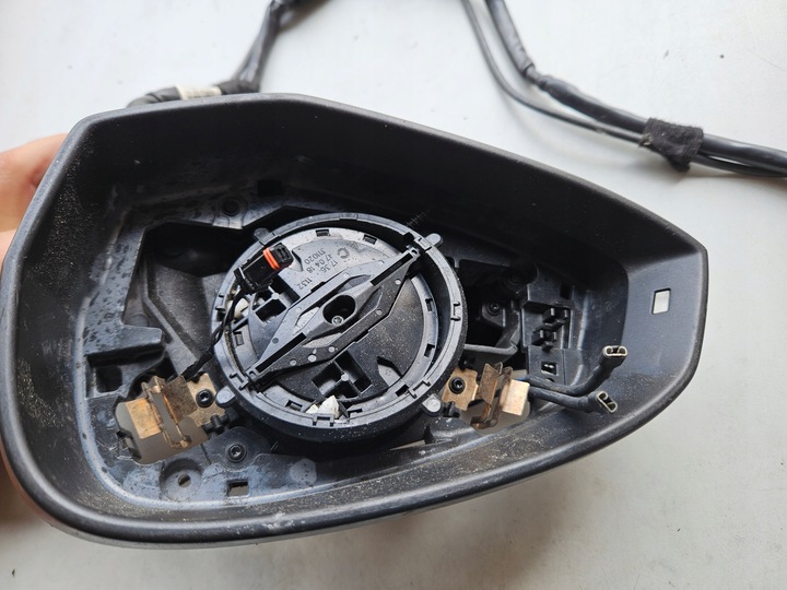 фото №7, Le дзеркало zew audi a4 b9 8w1857409ah 15pin ідеал